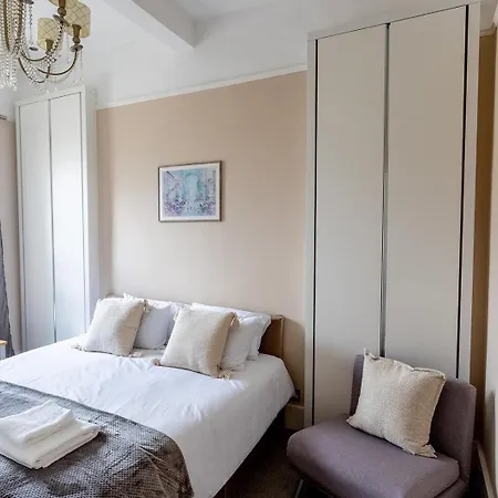 York Place - Spacious To Town With Views Apartment Harrogate
