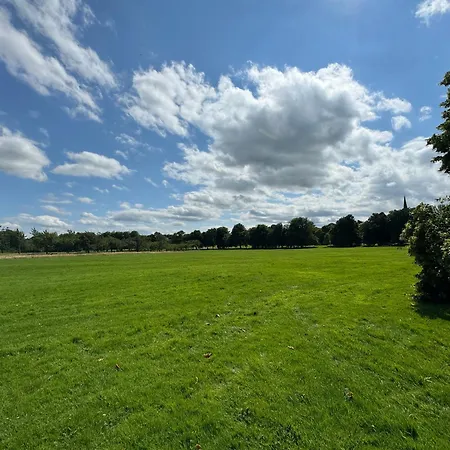 York Place - Spacious To Town With Views Apartment Harrogate