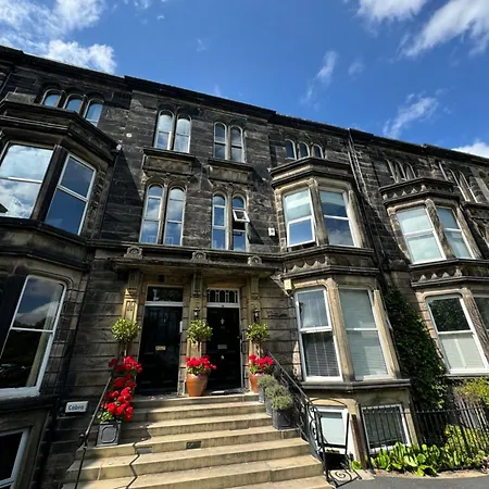 Apartment York Place - Spacious To Town With Views Harrogate
